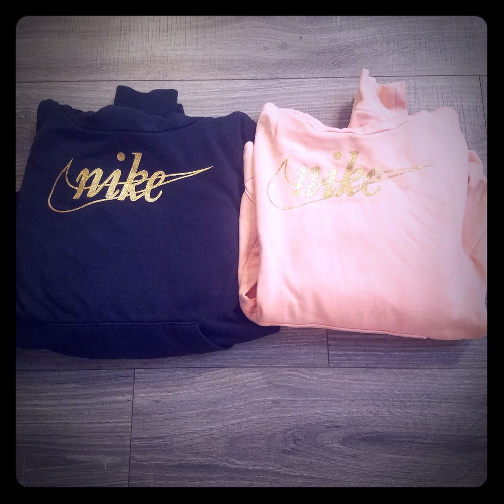 Nike sweatshirts size women's xsmall!!
